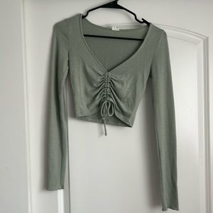 Aritzia sage cropped long sleeve